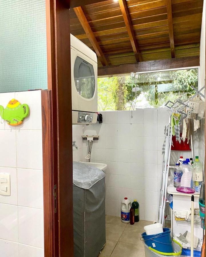 Casa de férias Casa Ideal Em Fechado A 200m Da Maranduba, Area De Lazer Completa