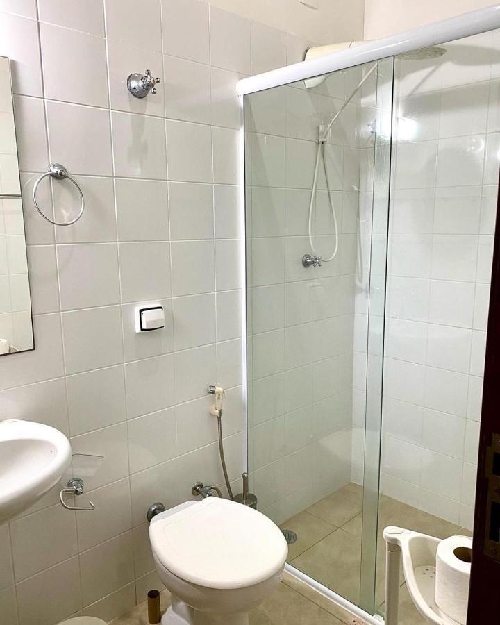 Casa de férias Casa Ideal Em Fechado A 200m Da Maranduba, Area De Lazer Completa *